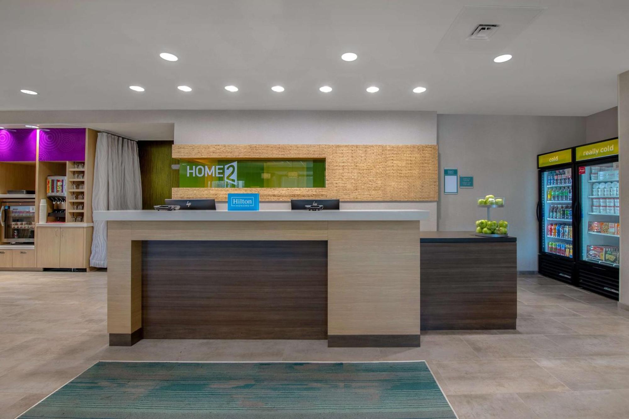 Hotel Home2 By Hilton Savannah I95 North