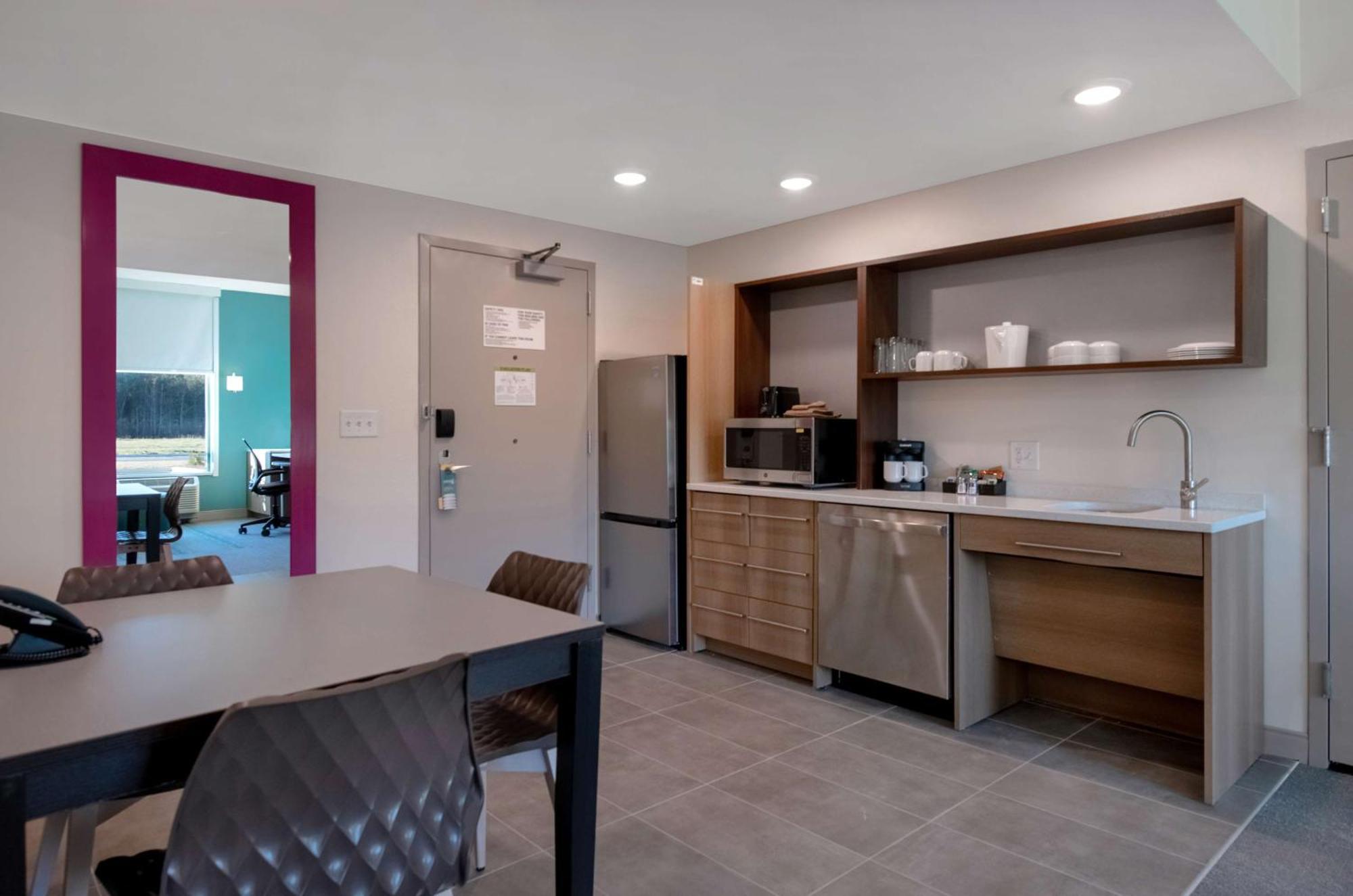 Home2 By Hilton Savannah I95 North 3*