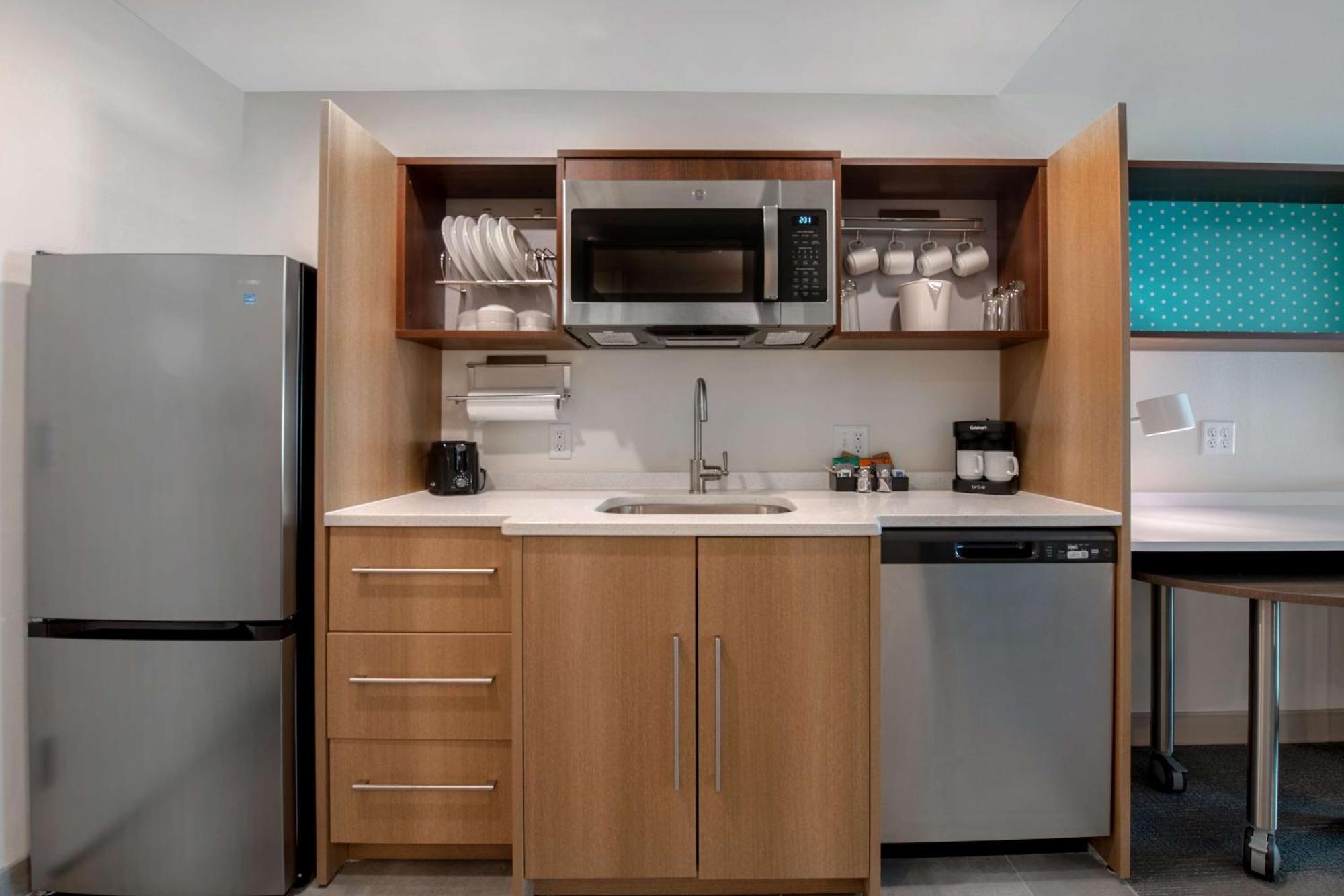 Home2 By Hilton Savannah I95 North 3*
